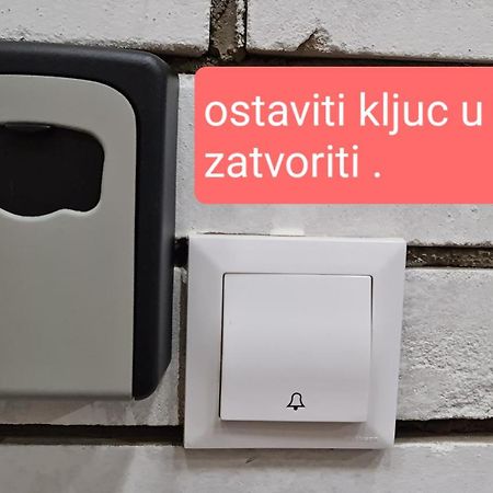 Galata Apartment โนวีปาซาร์ ภายนอก รูปภาพ